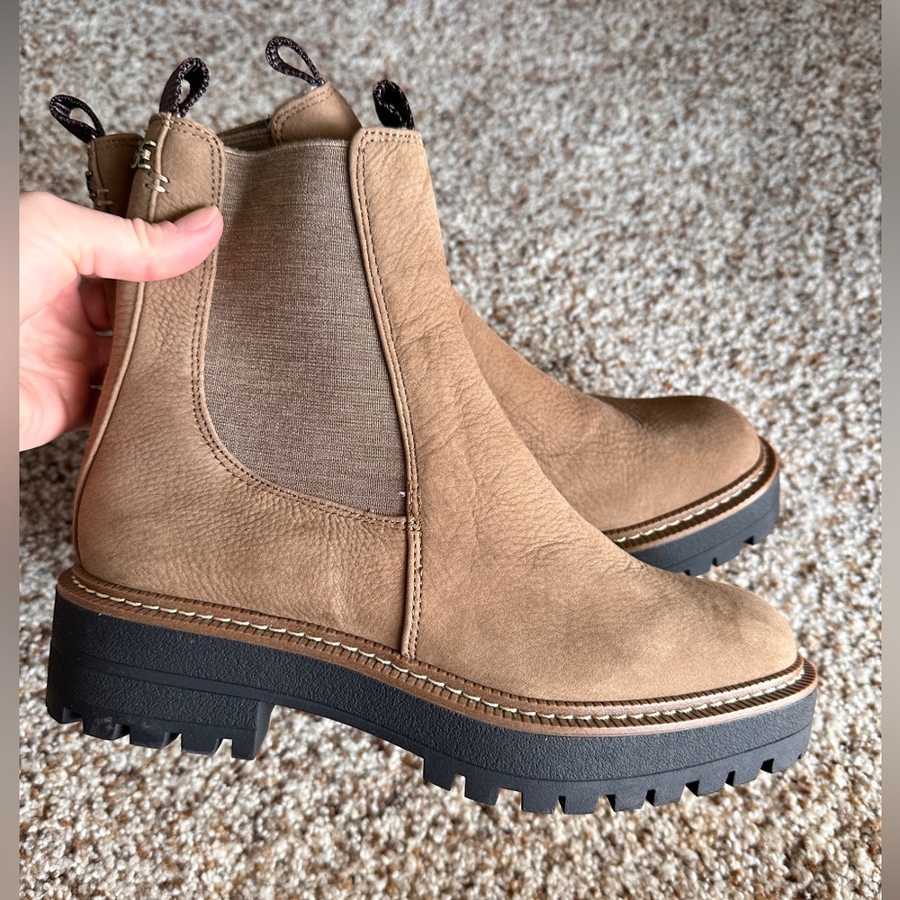 Tan suede Sam Edelman boots brand new